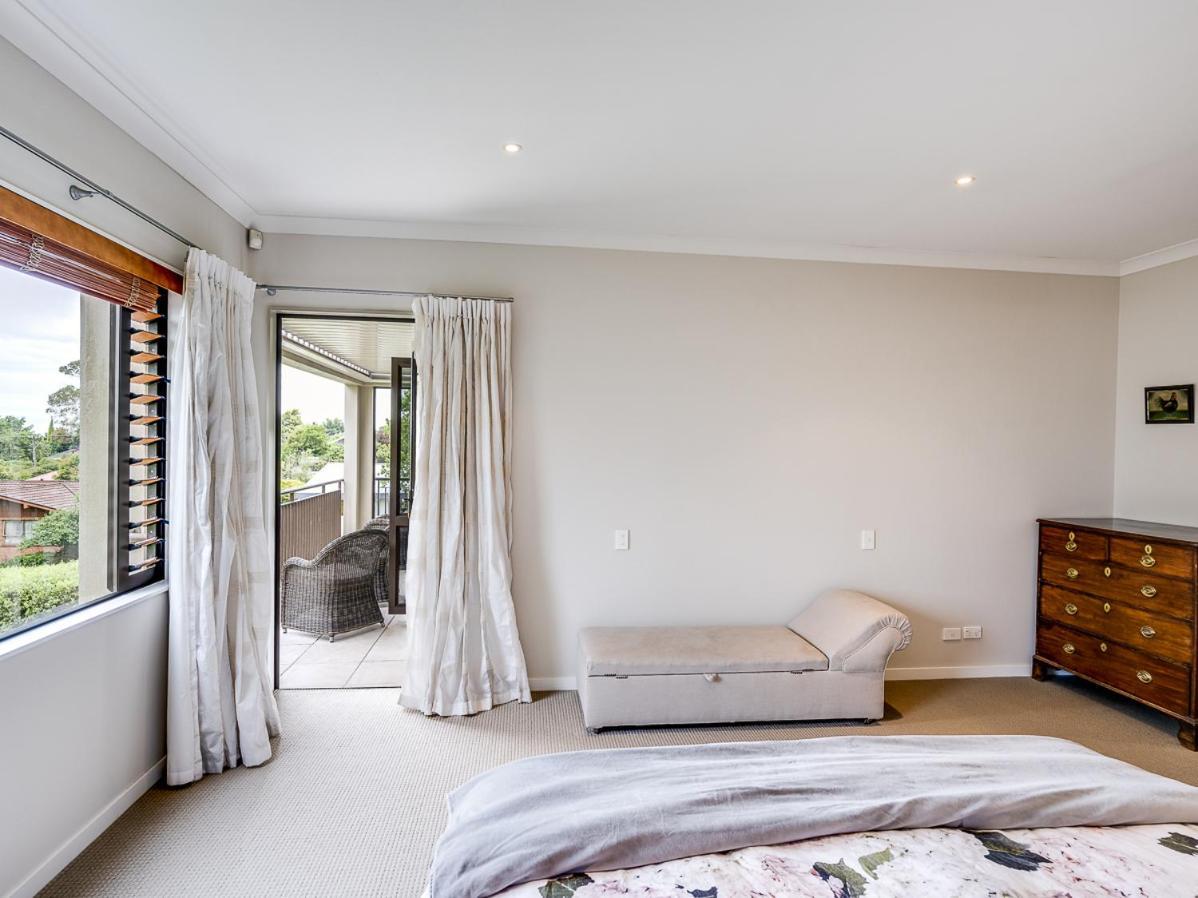 Busby Hill Villa - Havelock North Holiday Home Exterior photo